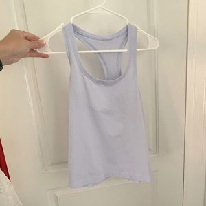 Lululemon Swiftly Tech Racerback Tank Race Length in Lavender Size 6!
